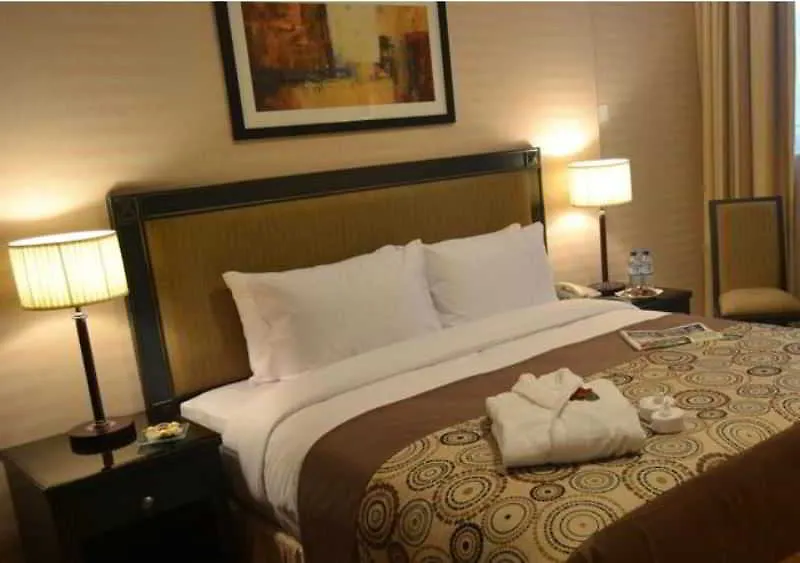 Executive Suites Абу-Даби Апарт-отель