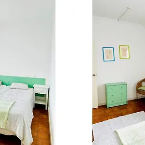 https://rich-poor-hostel-albufeira.hotelaalgarve.com