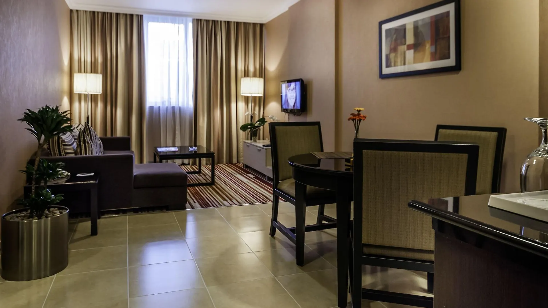 Apartahotel Executive Suites Abu Dabi